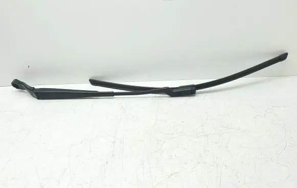 Chevrolet Volt II Front wiper blade arm 23251331