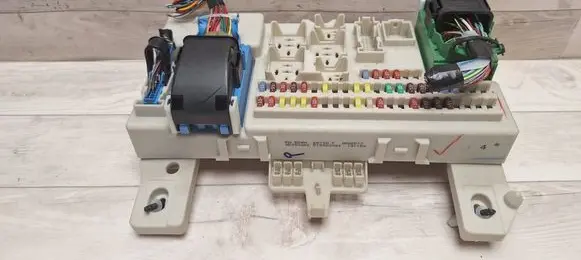 Mazda 3 II Fuse box set BS4H66730F 519383004 08SEP17