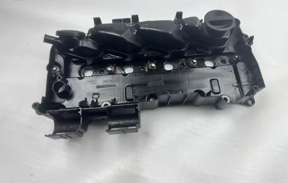 Volvo XC90 Rocker cam cover 31461860