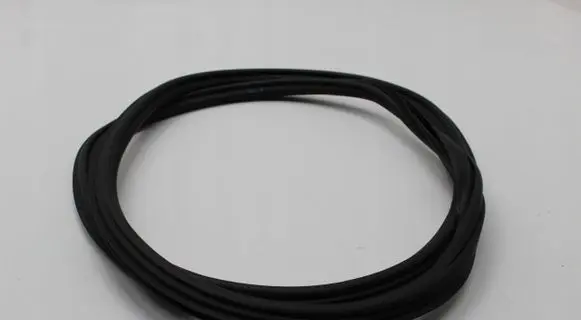 Audi Q3 8U Front door rubber seal 8U08313721