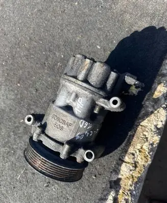 Citroen C4 I Air conditioning (A/C) compressor (pump) 