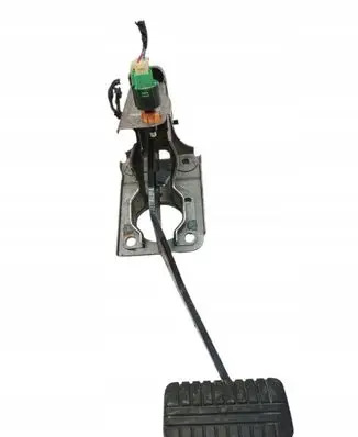 Peugeot 4007 Brake pedal 