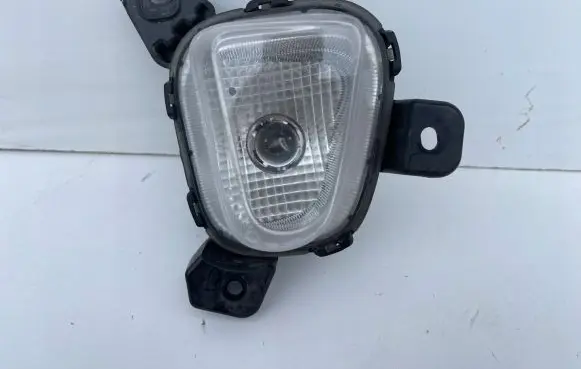 KIA Rio Front fog light 92101H8