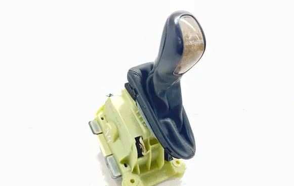 Mercedes-Benz E W211 Gear shifter/selector A2112674224