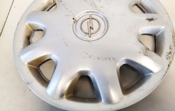 Opel Zafira A R15 wheel hub/cap/trim 09156269 09156270