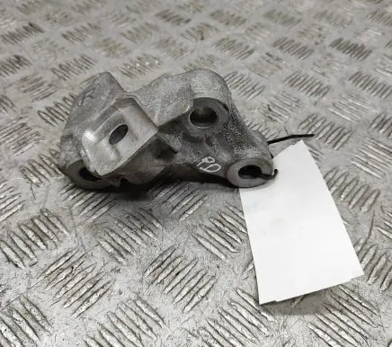 BMW iX Engine mounting bracket 9485642
