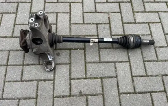 Porsche 911 Rear wheel hub 97033202401 97033161102