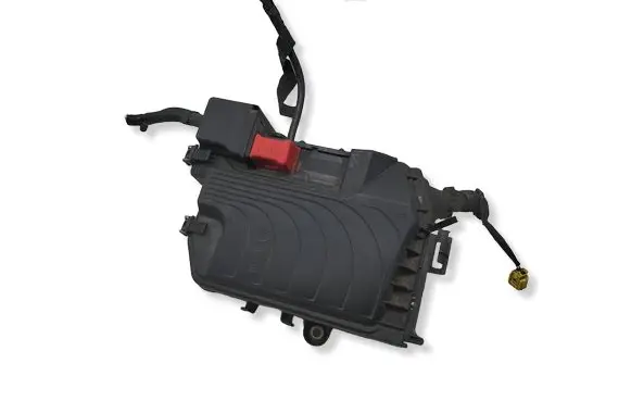 Mercedes-Benz A W176 Fuse box cover A2465400182