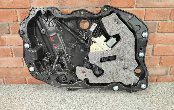 Front door window regulator with motor