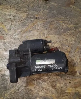 Renault Master II Starter motor D7R53 0257B0 8200103788