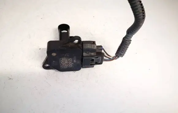 Toyota RAV 4 (XA30) Mass air flow meter 2220430010