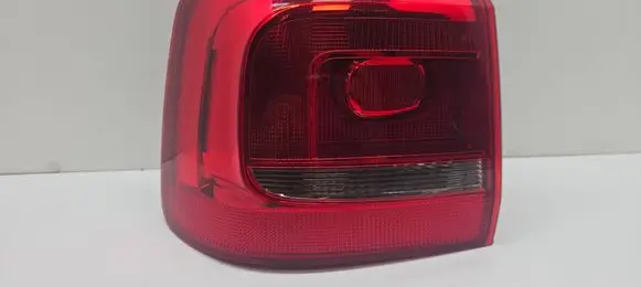 Volkswagen Touran II Rear/tail lights