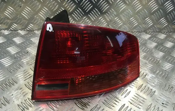 Audi A4 S4 B7 8E 8H Rear/tail lights 8E5945096