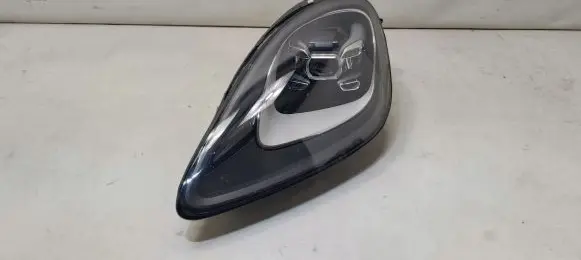 Porsche Cayenne (9Y0 9Y3) Headlight/headlamp 9Y0941033AH