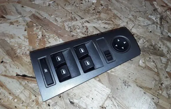 Electric window control switch
