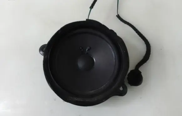 Mercedes-Benz Vaneo W414 Front door speaker 