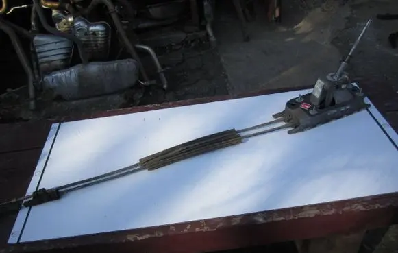 Volkswagen Golf VI Gear shift rod 1K0711049CF 29082007 WLUL1