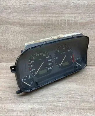 Volkswagen Golf III Speedometer (instrument cluster) 1H0919864Q 351054000 ForDieselLHD