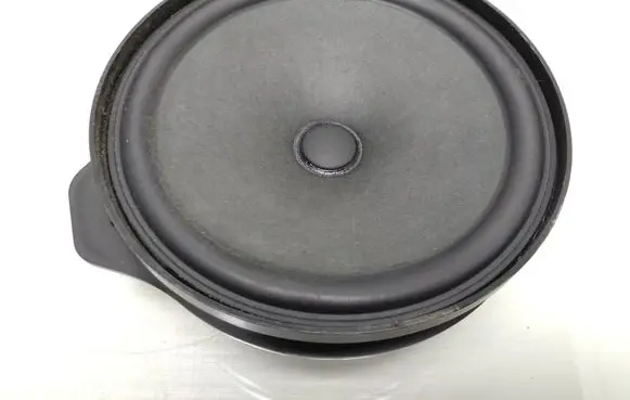 Mercedes-Benz A W176 Front door speaker A2468200100