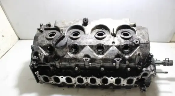 Toyota Corolla E120 E130 Engine head 