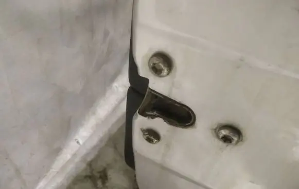 Opel Astra G Front door lock 