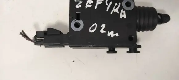 Opel Zafira A Central locking motor 90460062 1101215