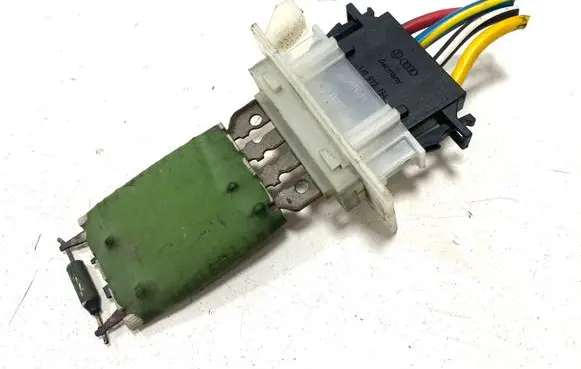 Volkswagen Caddy Heater blower motor/fan resistor 1J0972754