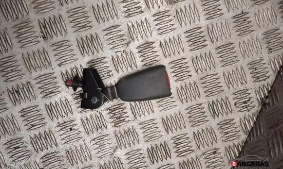 Volvo S80 Rear seatbelt buckle 341371