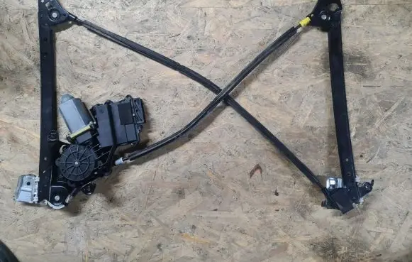 Seat Alhambra (Mk2) Rear door window regulator with motor 990513 Q6ZKATR3 TR37M3959811