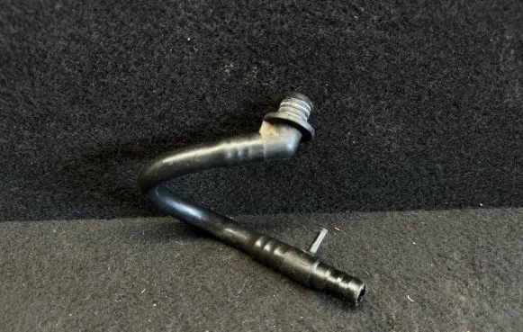 Volkswagen PASSAT B5.5 Vacuum line/pipe/hose 3B0611931E