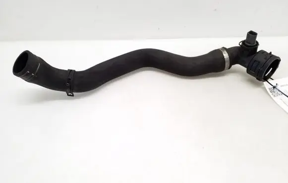 Volkswagen Touareg I Engine coolant pipe/hose 7L6122051S 7L6122291M