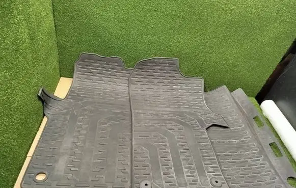Volkswagen Crafter Car floor mat set 7C1061502A