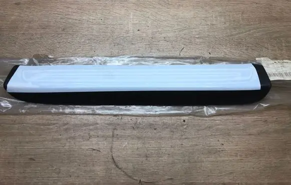 Audi Q7 4L Side skirt rear trim 4L0853376