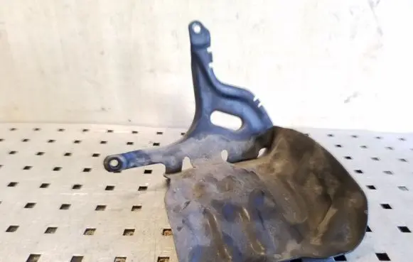 Volvo V40 Cross country Other engine bay part