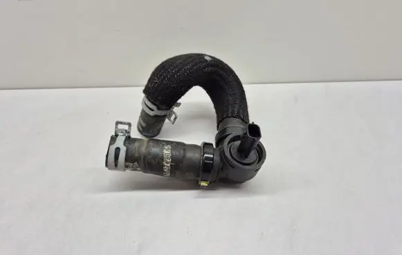 Renault Captur II Engine coolant pipe/hose