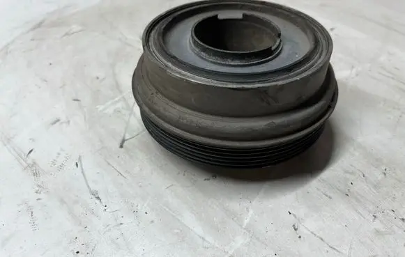 BMW X1 F48 F49 Crankshaft pulley 8579927