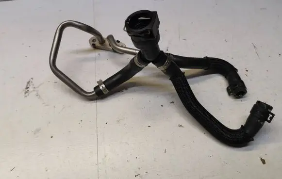 Peugeot 308 Coolant pipe/hose 9827568680