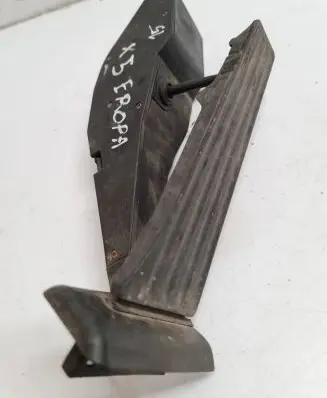 BMW X5 E53 Accelerator throttle pedal 6753518 25916010