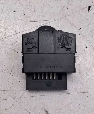 Audi A3 S3 8L Headlight level height control switch 8L0919094A 04052203