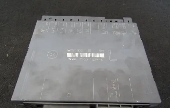 Mercedes-Benz S W220 Comfort/convenience module 2208201185 765302w16