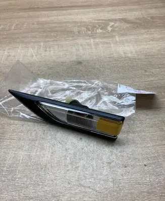 Volkswagen Caddy Front fender indicator light 2K5949101