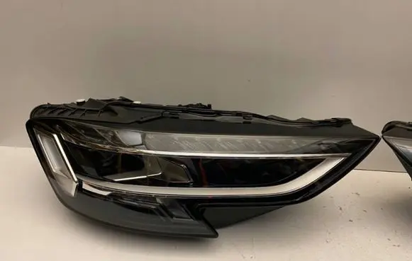 Audi A8 S8 D5 Headlight/headlamp 4N0941036C 030112323400