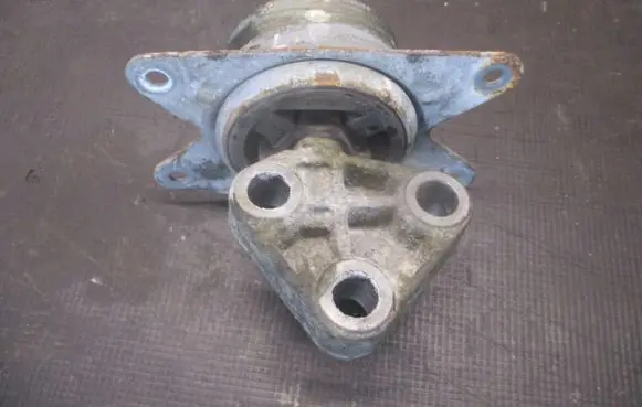 Opel Astra H Engine mount vacuum valve 