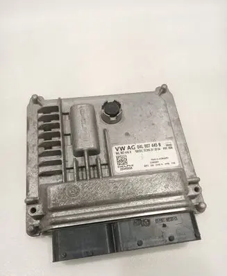 Skoda Octavia Mk3 (5E) Engine control unit/module 04L907445B 28445556