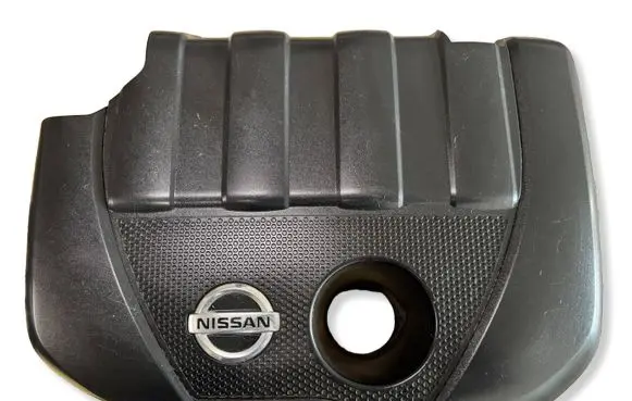 Nissan Qashqai Engine cover (trim) OSLONASILJ11