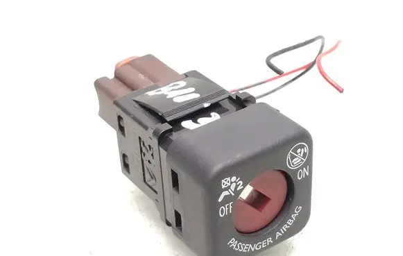 Toyota Aygo AB40 Passenger airbag on/off switch 9641391277