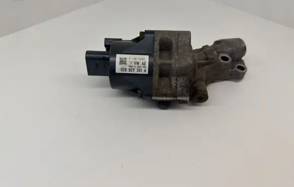 Volkswagen Touareg II Other gearbox part 0C8927201A