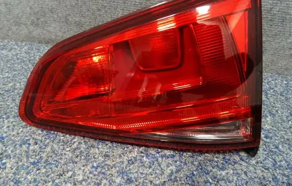 Volkswagen Golf VII Tailgate rear/tail lights 5G0945094H