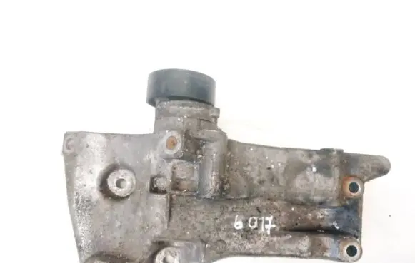 Seat Ibiza IV (6J,6P) Engine mounting bracket 036145169g