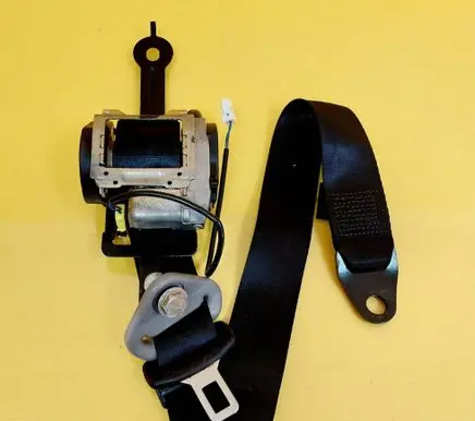 Nissan Primera Front seatbelt 777P90041A